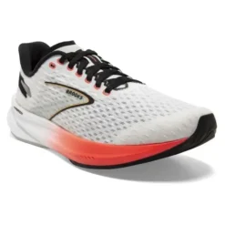 Brooks Hyperion