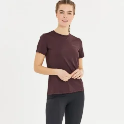 Endurance Nan S/S Tee