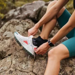 Feetures Merino 10 Ultra Light No Show Tab