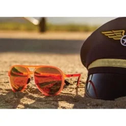 Goodr Captain Blunt's Red-Eye