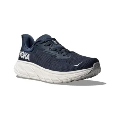 Hoka Arahi 7