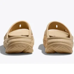 Hoka ORA Recovery Slide 3