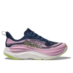 Hoka Skyflow