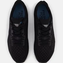 New Balance Fresh Foam Tempo v2