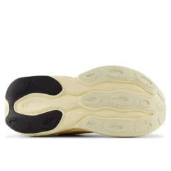 New Balance Fresh Foam X More v5