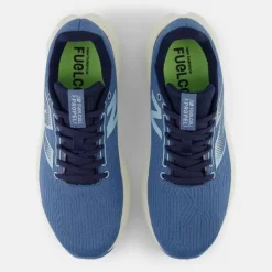 New Balance FuelCell Propel v5