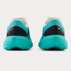 New Balance FuelCell Rebel V4