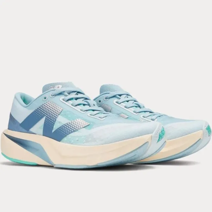 New Balance FuelCell Rebel V4