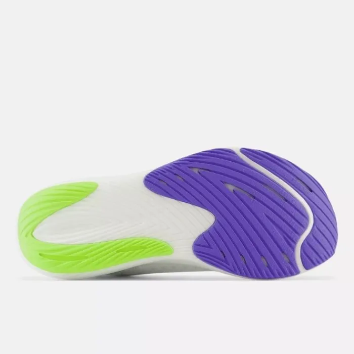 New Balance FuelCell Rebel v3