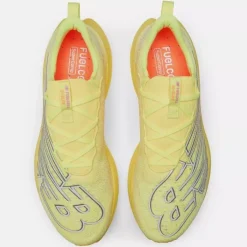 New Balance FuelCell SuperComp Elite V3