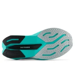 New Balance FuelCell SuperComp Trainer V3