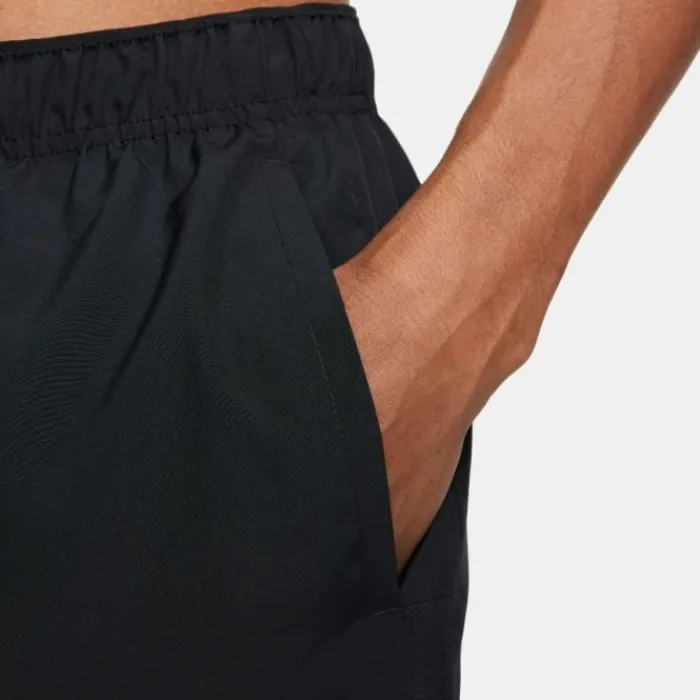 Nike Dri-FIT Challenger 7in Shorts