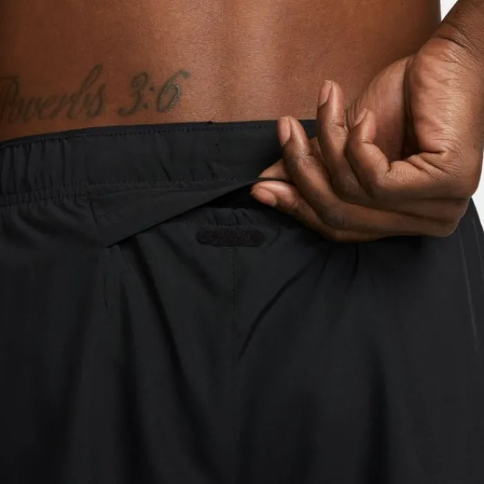 Nike Dri-FIT Challenger 5in Shorts