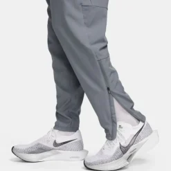 Nike Dri-FIT Challengr Woven Running Pants