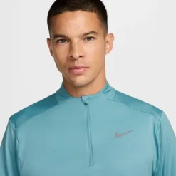 Nike Dri-FIT Half Zipp Long Sleeve