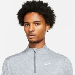 Nike Dri-FIT Half Zipp Long Sleeve