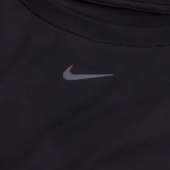 Nike Dri-FIT One Classic Long Sleeve Tee