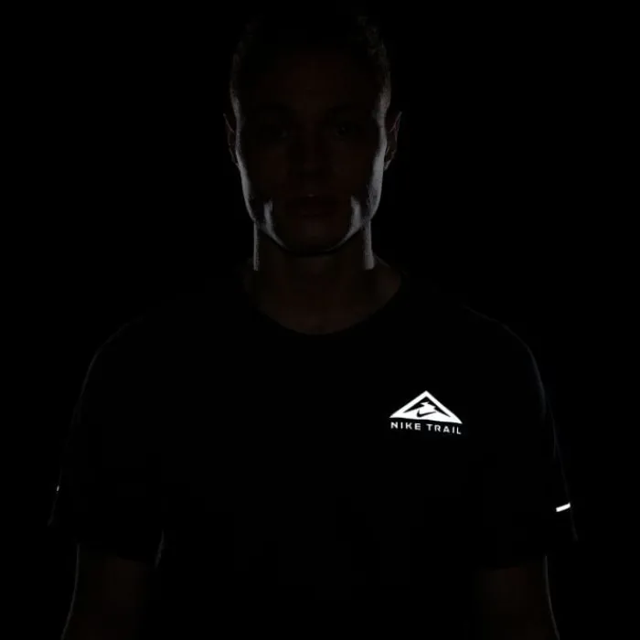 Nike Dri-FIT Solar Chase Short Sleeve Tee