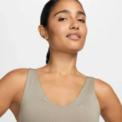 Nike Pro Indy Plunge Bra Bold