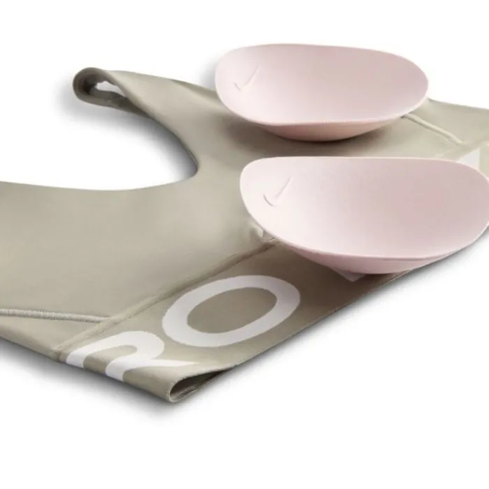 Nike Pro Indy Plunge Bra Bold