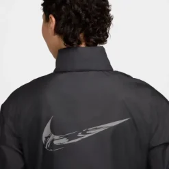 Nike Swoosh Heathered Fast Repel Jacket