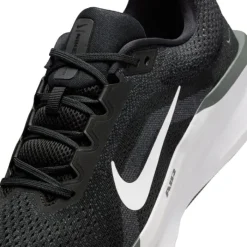 Nike Winflo 11