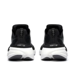 Saucony Hurricane 24